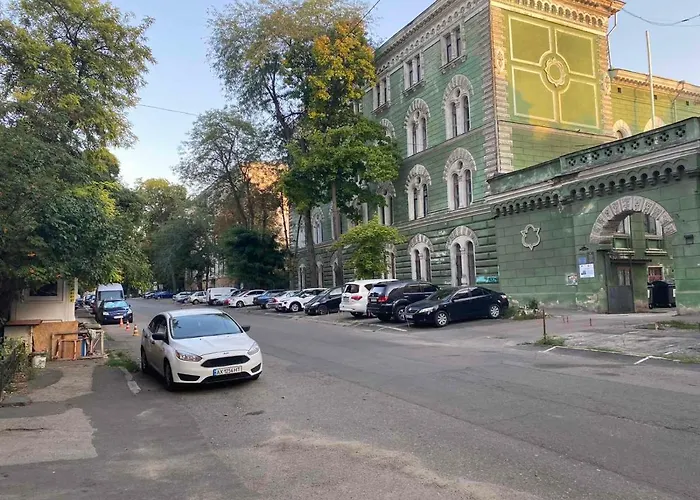 Elisavetinskaya 15 *